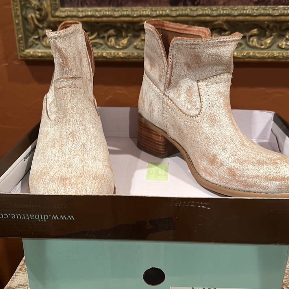 Diba bootie worn 1 time